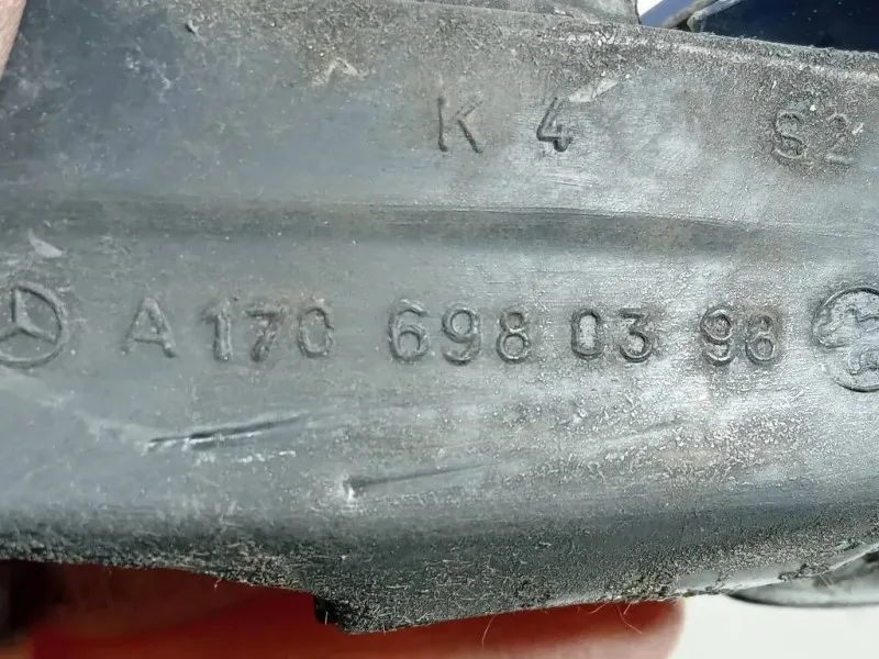 Modanatura Cristallo Montante Parabrezza SX A1706980398 Mercedes Classe SLK R170 1997