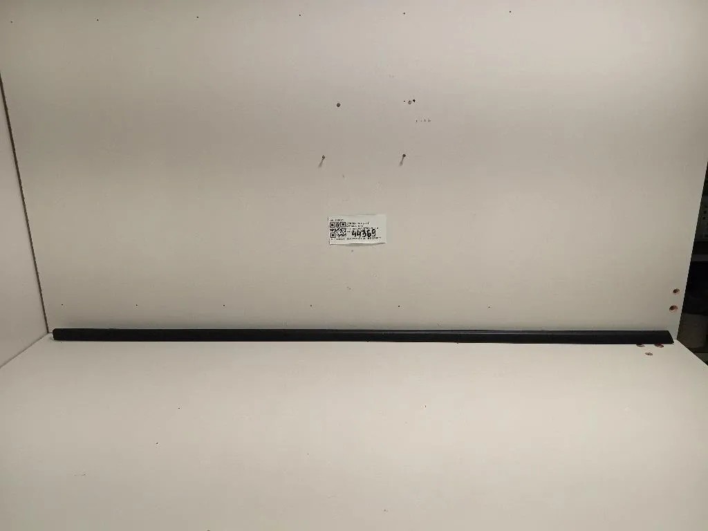 Modanatura Estraschiavetro Porta ANT DX 9310L3 Citroen C5 X 2021