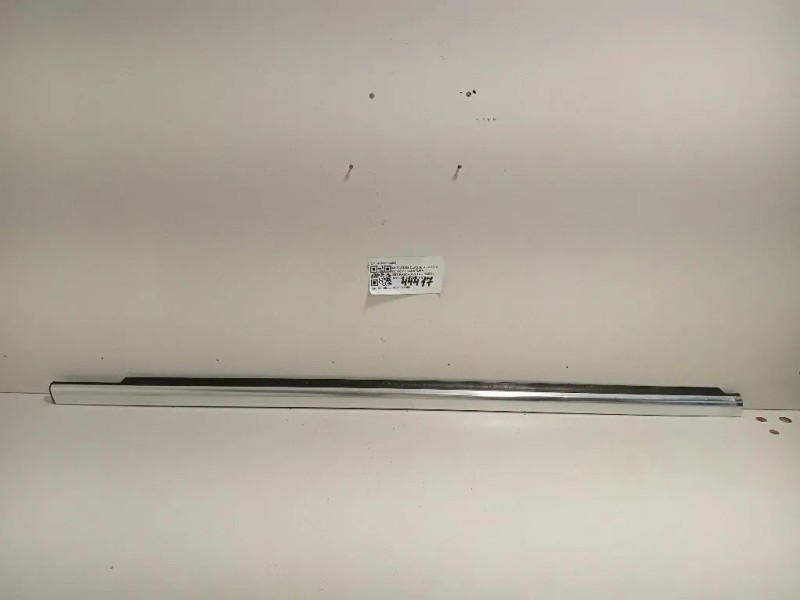 Modanatura Estraschiavetro Porta ANT DX A2516904680 Mercedes Classe R W251 2006