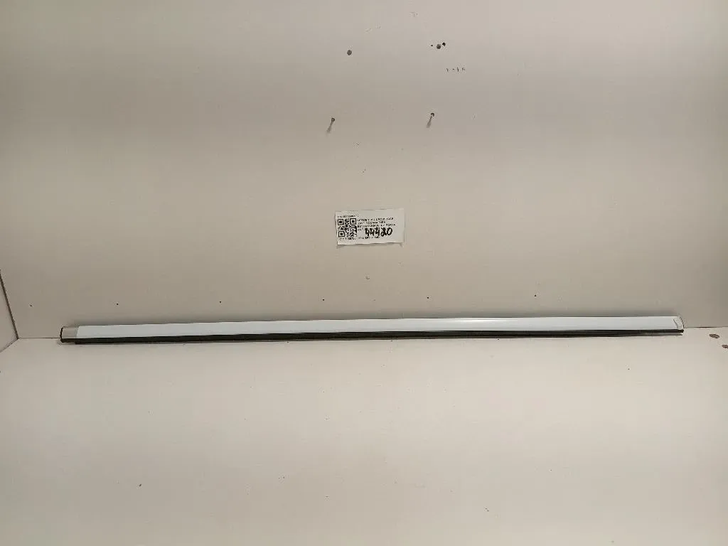 Modanatura Estraschiavetro Porta ANT SX 9816605080 Citroen DS7 Crossback 2017