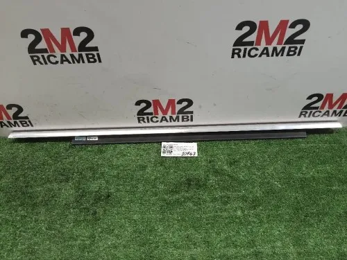 Modanatura Estraschiavetro Porta POST DX 8K0853764H2ZZ Audi A4 8K5 Avant 2012