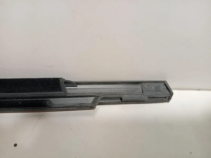 Modanatura Estraschiavetro Porta POST SX YQ00168180 Citroen C3 Aircross 2017