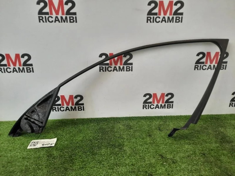 Modanatura Giroporta Supint ANT SX 51337270759 Bmw Serie 1 F20 Berlina 2015