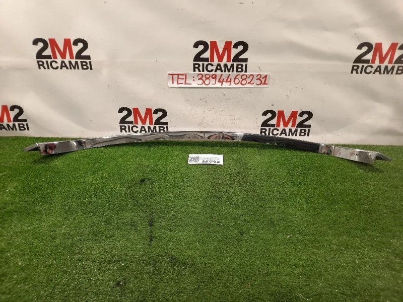 Modanatura Griglia DI Ventilazione Paraurti SUP ANT  Mini MINI Clubman R55 2011