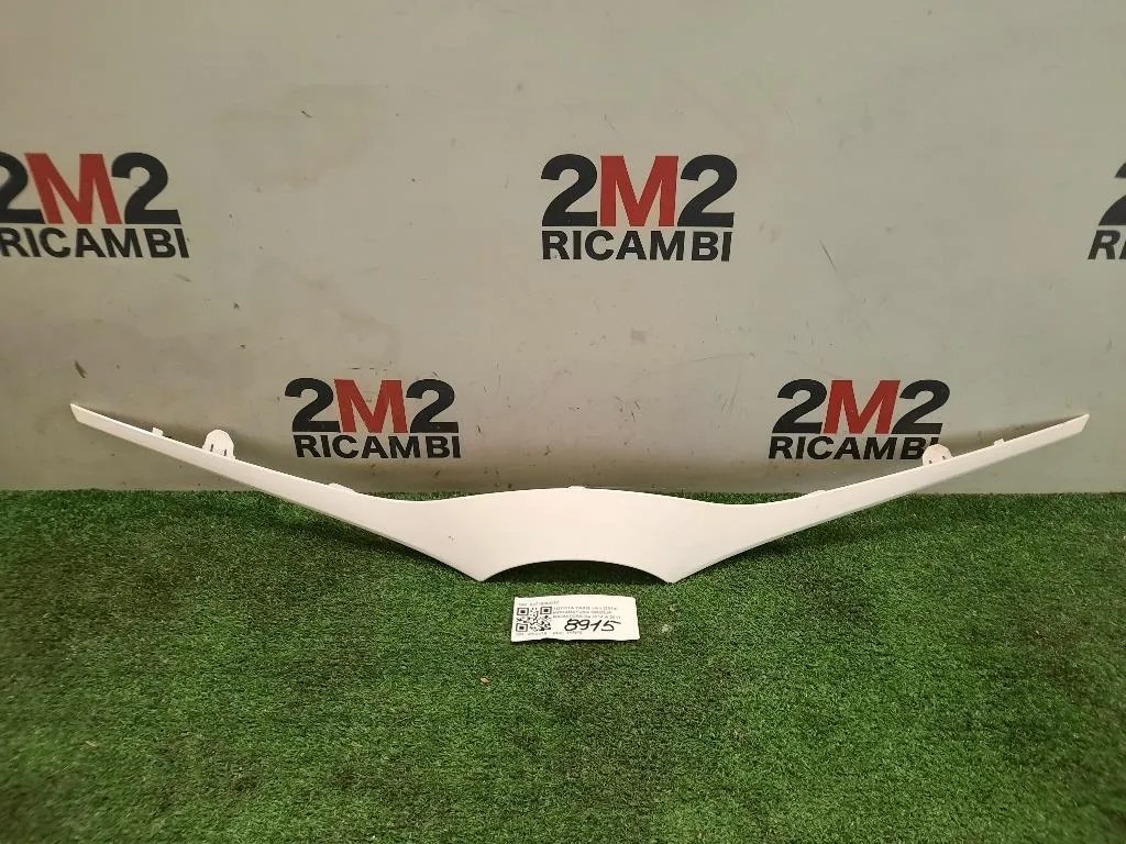 Modanatura Griglia Radiatore 527190D010 Toyota Yaris IV 2014