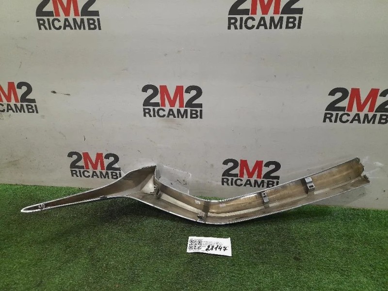 Modanatura Griglia Radiatore INF SX KB8A507K1 CROMATURE ANTERIORI Mazda CX5 II 2017