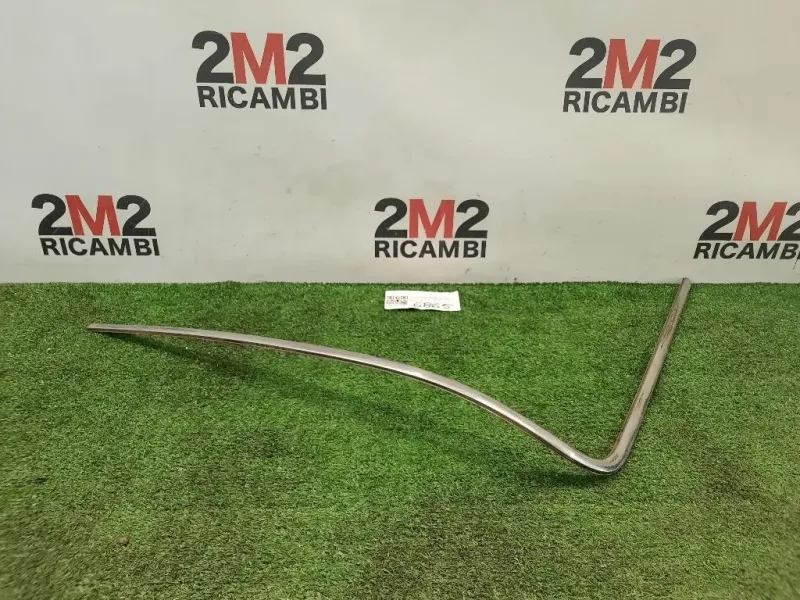 Modanatura Lunotto SUP SX Lancia 2000