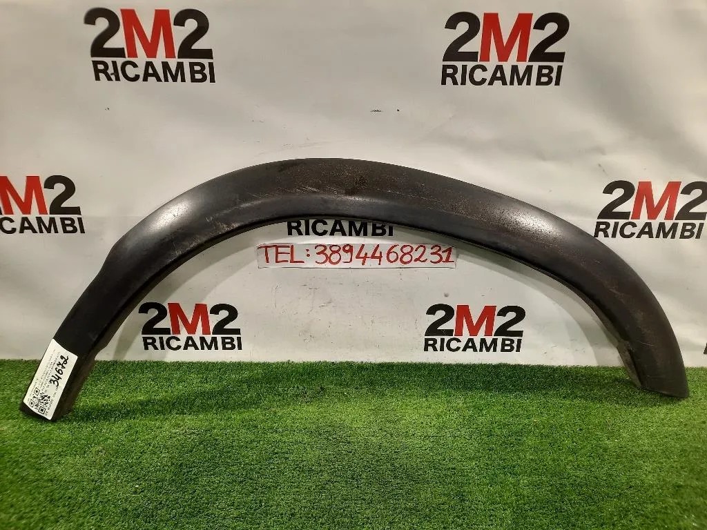 Modanatura Paracolpi Parafango ANT SX DFJ100440XXX Land Rover Discovery II 1999