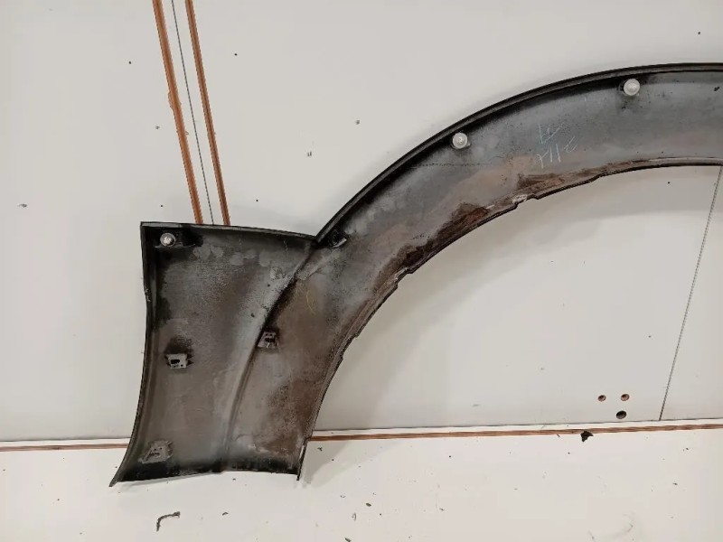 Modanatura Paracolpi Parafango ANT SX MODANATURA PARACOLPI PARAFANGO ANT SX Mitsubishi Pajero IV 2007