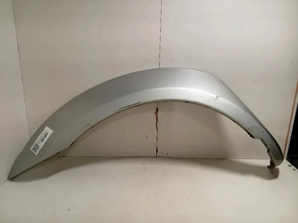 Modanatura Paracolpi Parafango ANT SX MODANATURA PARACOLPI PARAFANGO ANT SX Nissan Navara 2005