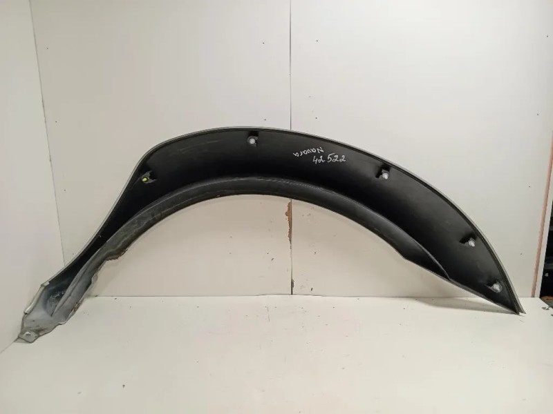 Modanatura Paracolpi Parafango ANT SX MODANATURA PARACOLPI PARAFANGO ANT SX Nissan Navara 2005