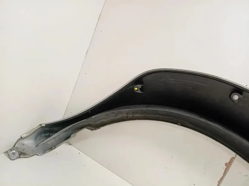 Modanatura Paracolpi Parafango ANT SX MODANATURA PARACOLPI PARAFANGO ANT SX Nissan Navara 2005