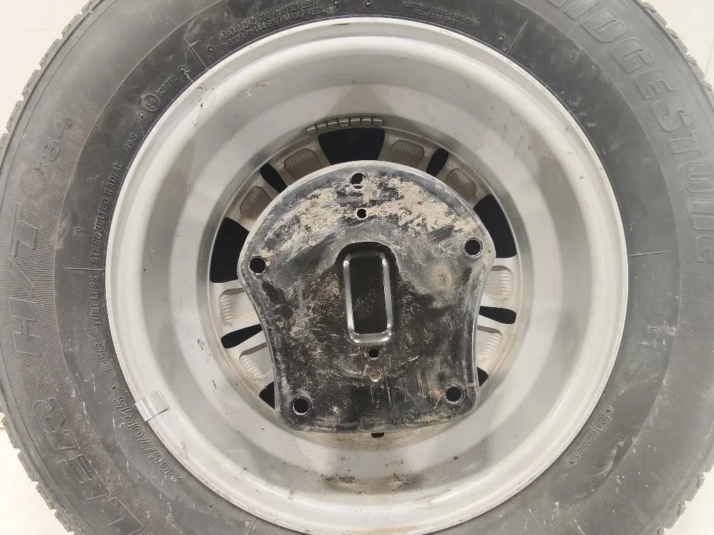 Ruota DI Scorta POST RUOTA DI SCORTA POST Suzuki Jimny I 1999