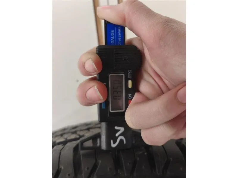 Ruota DI Scorta POST RUOTA DI SCORTA POST Suzuki Jimny I 1999