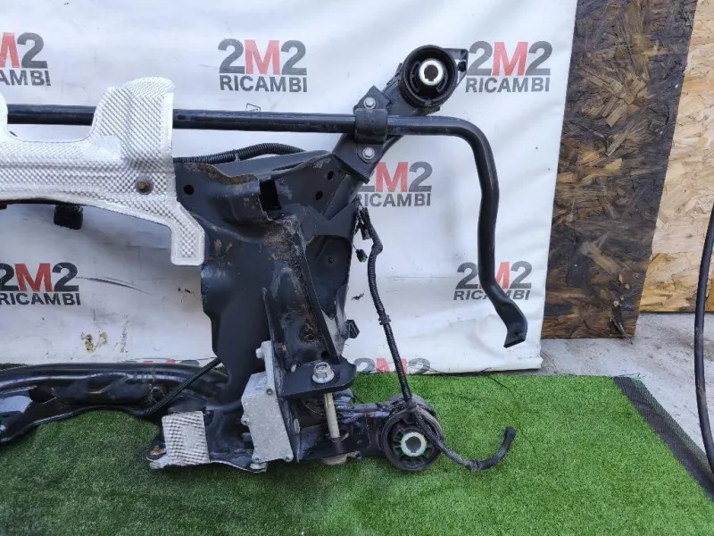 Assale POST J9C3-5A771-DA Jaguar E-pace 2017