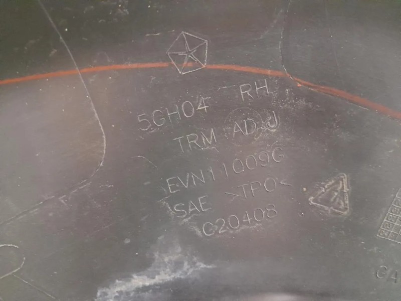 Modanatura Paracolpi Parafango POST DX 5GH04TRM Jeep Cherokee III 2002