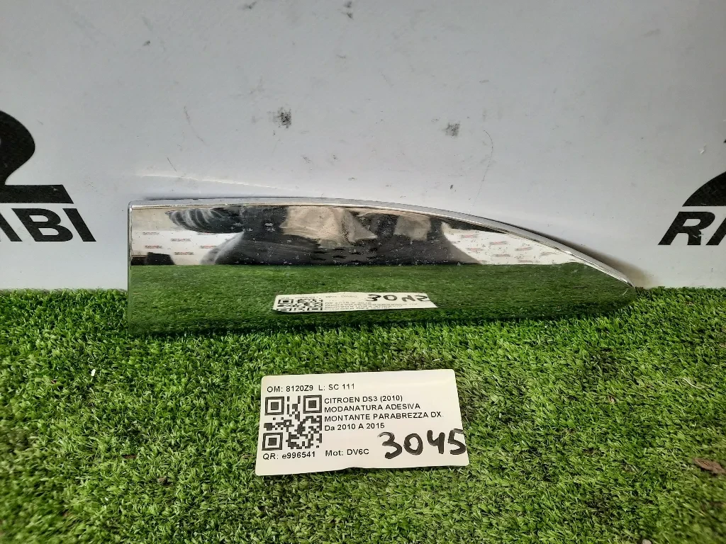Modanatura Paracolpi Parafango POST SX 9687741077 Citroen DS3 2010
