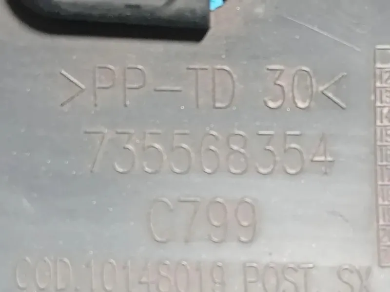 Modanatura Paracolpi Parafango POST SX 735568354 Fiat 500L 2013