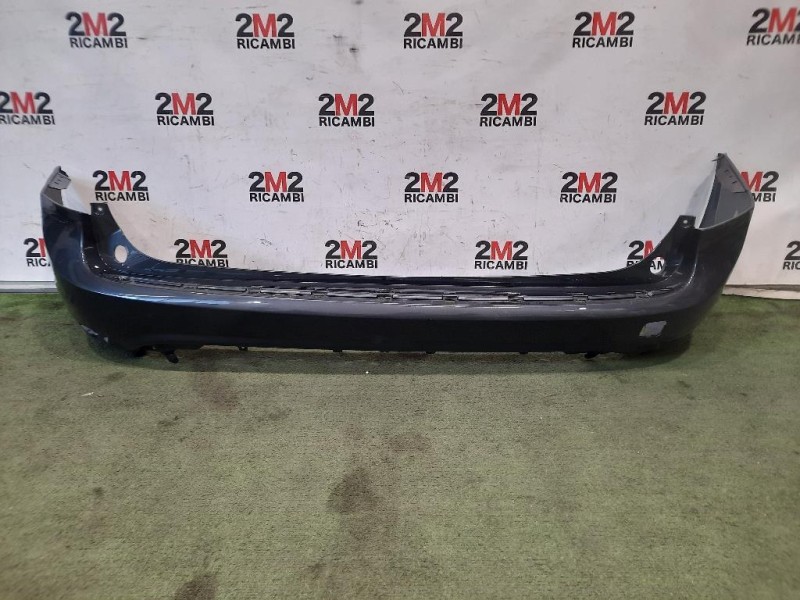 Paraurti POST FD04327BA Ford Focus III 2008