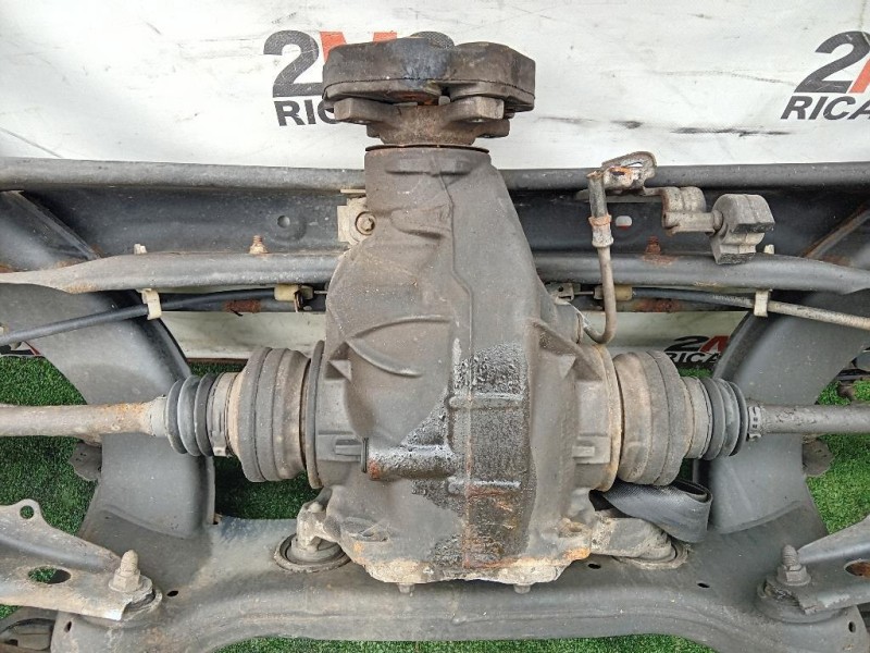 Assale POST A2043500141 Mercedes Classe C W204 2011