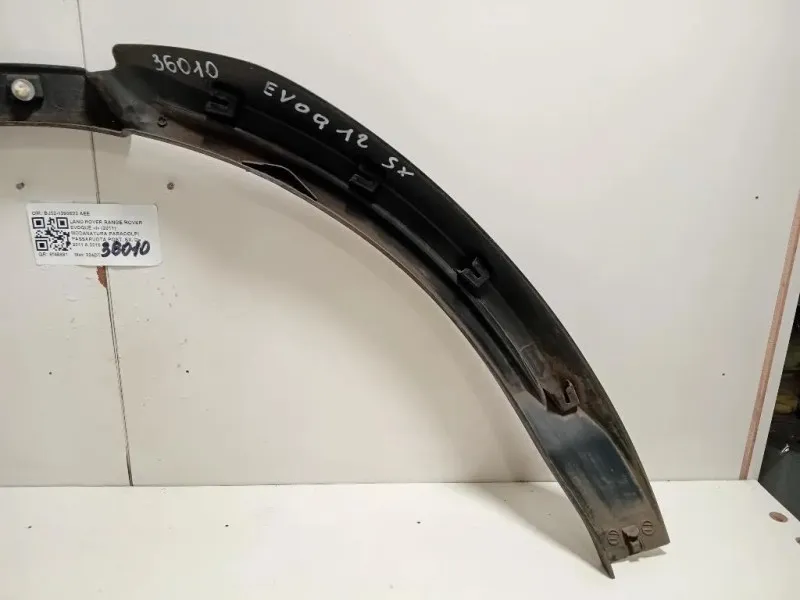 Modanatura Paracolpi Passaruota POST SX BJ32-1290E23 AEE Land Rover Range Rover Evoque I 2011