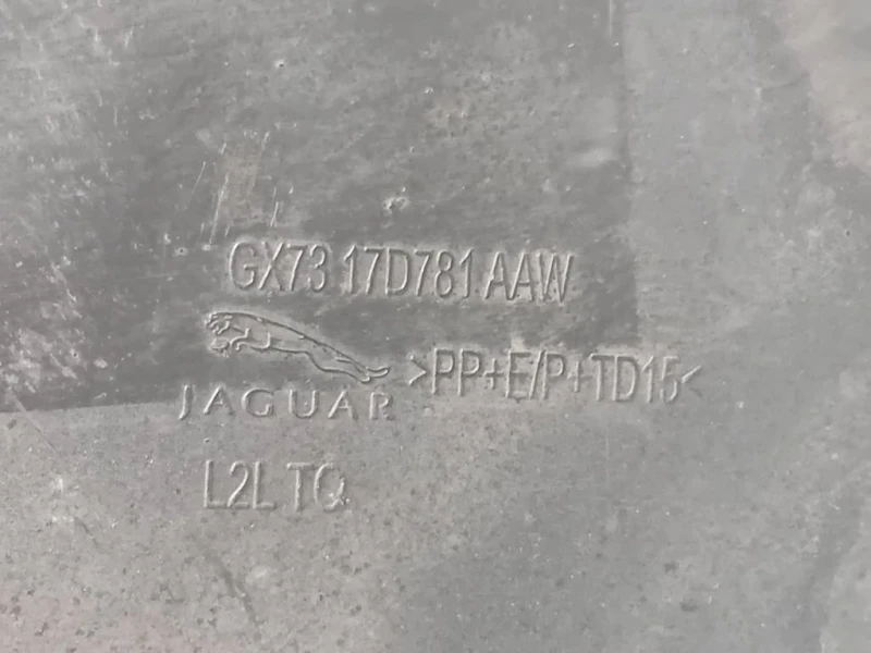 Paraurti POST GX73-17D781-AAW Jaguar XE 2015