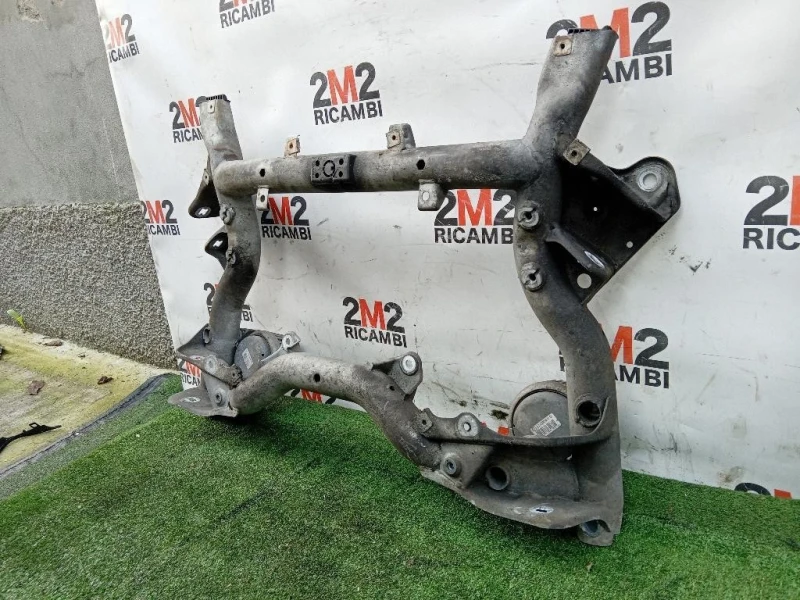 Assale POST A2043500141 Mercedes Classe E C207 Coupé 2010