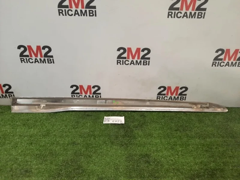 Modanatura Paracolpi Porta ANT SX 9687741677 Citroen DS3 2010