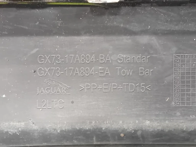 Paraurti POST GX73-17A894-BA Jaguar XE 2015