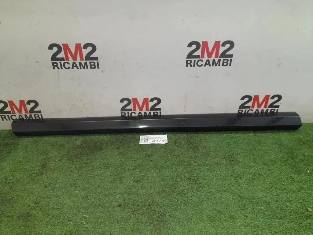 Modanatura Paracolpi Porta ANT SX 39885578 Volvo V70 III 2008