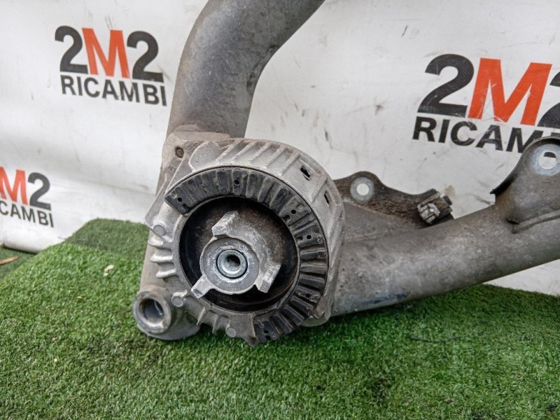 Assale POST A2043500141 Mercedes Classe E C207 Coupé 2010