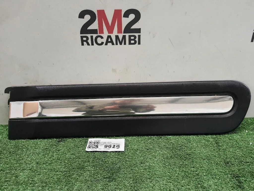 Modanatura Paracolpi Porta POST SX 735521843 Fiat 500L 2013