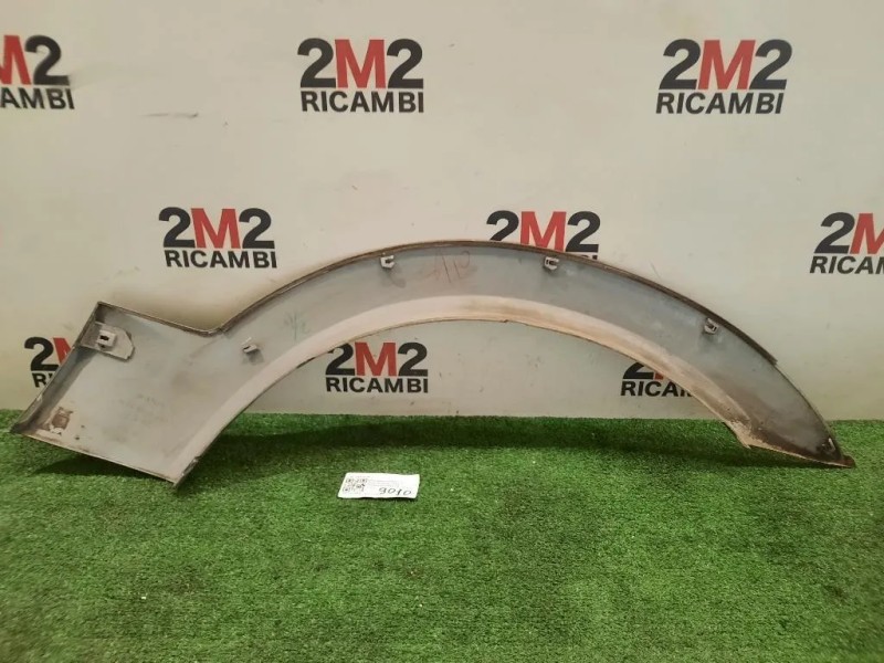 Modanatura Parasassi POST DX MR478746 Mitsubishi Pajero III 2000