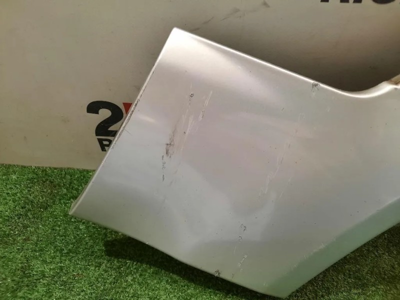 Modanatura Parasassi POST SX MR478745 Mitsubishi Pajero III 2000