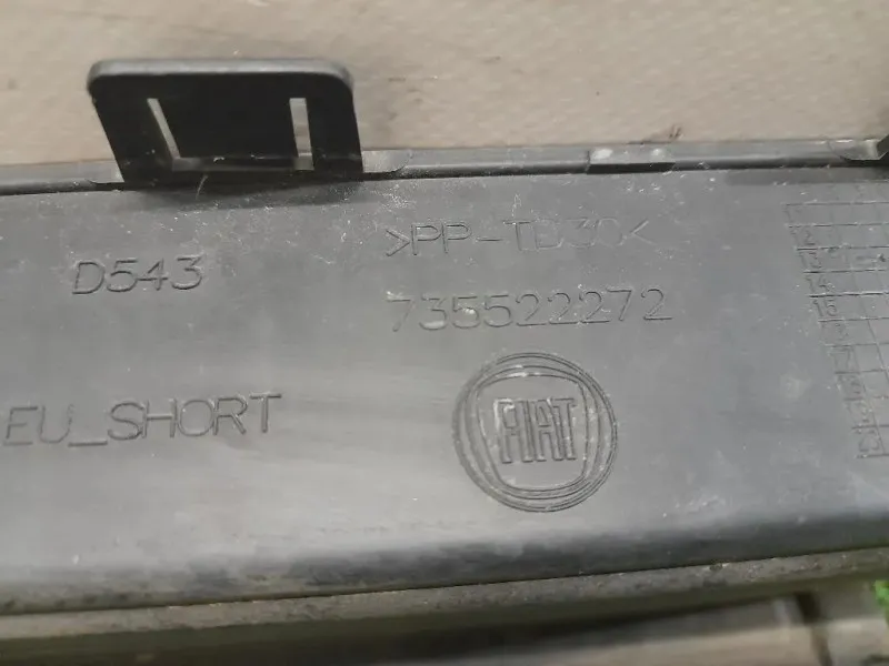 Modanatura Paraurti Centrale POST 735522272 Fiat 500L 2013