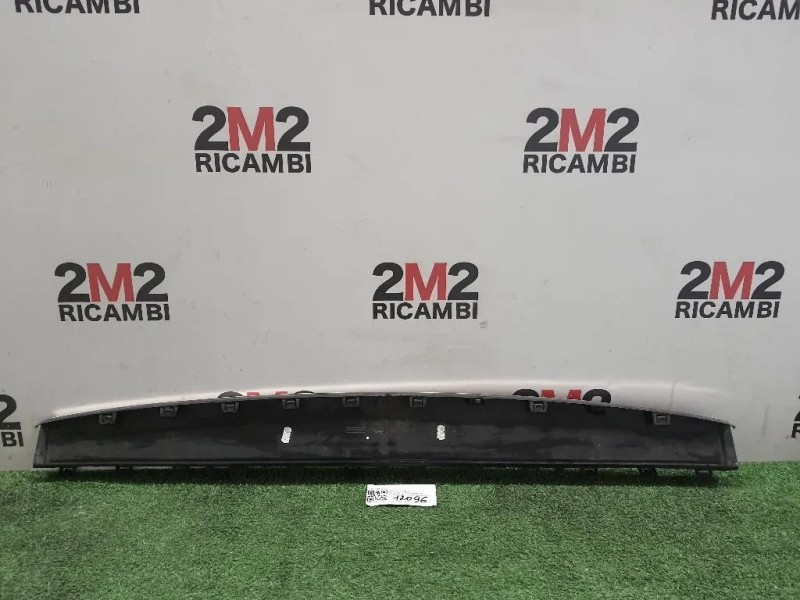 Modanatura Paraurti Centrale POST 735522277 Fiat 500L 2013