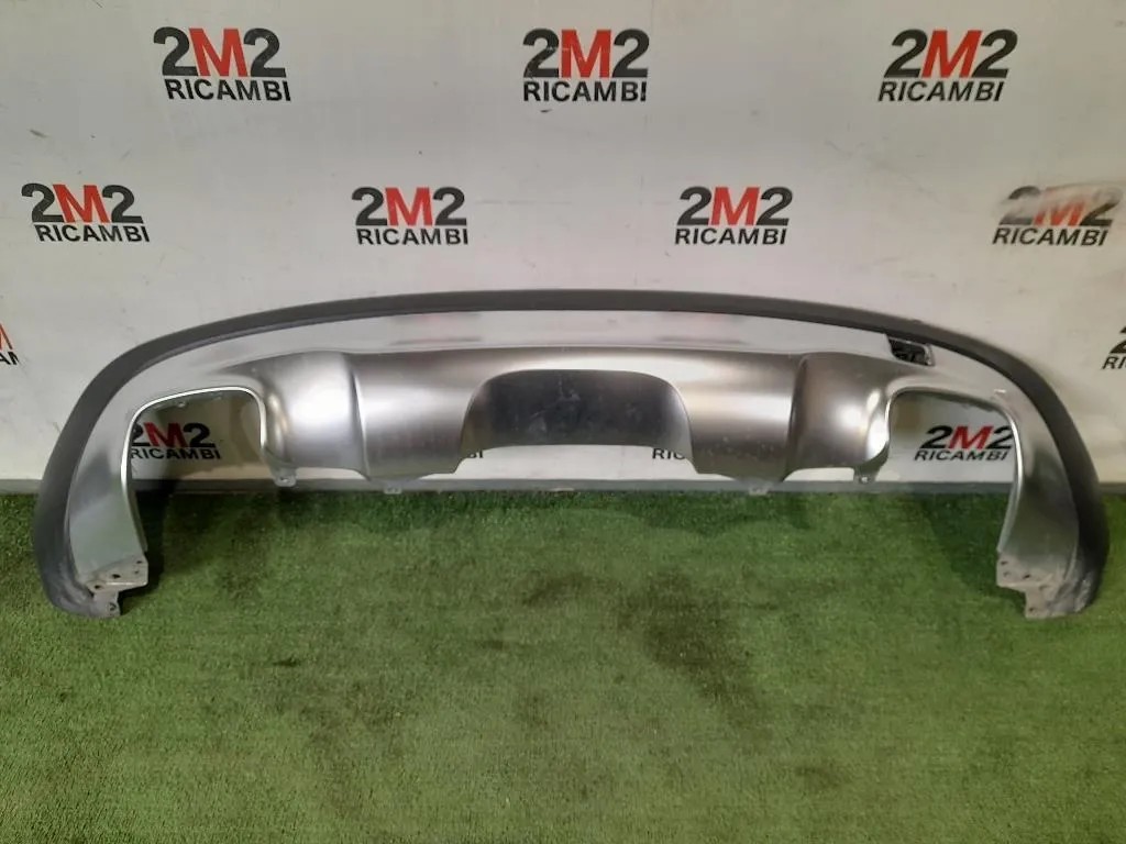 Modanatura Paraurti Centrale POST A1568850925 Mercedes Classe GLA X156 2017