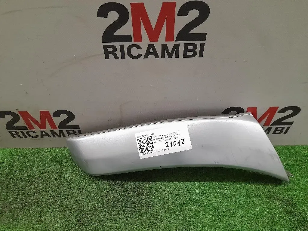 Modanatura Paraurti ANT SX 52103-42050 Toyota RAV 4 II 2000
