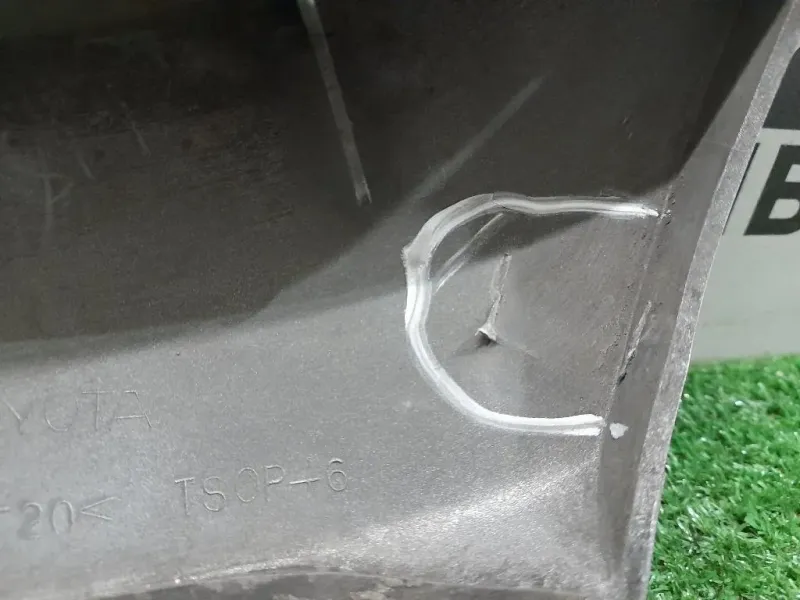 Modanatura Paraurti ANT SX 52103-42050 Toyota RAV 4 II 2000