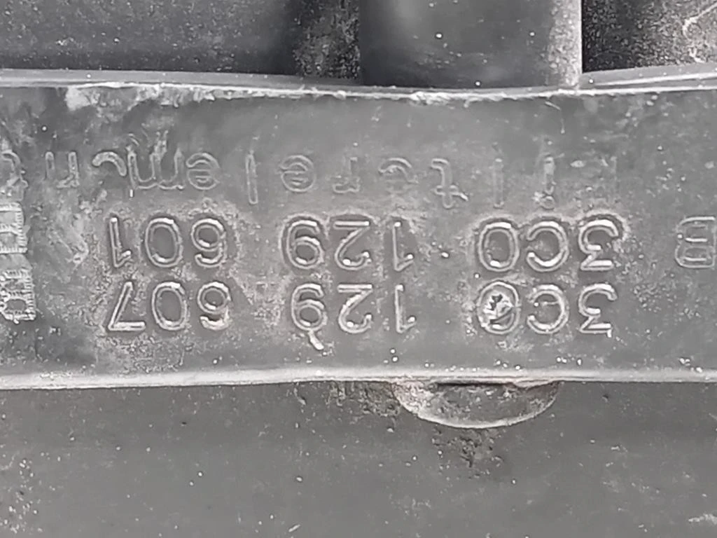 Scatola Filtro ARIA 3C0 129 607 BC Volkswagen Jetta IV 2010