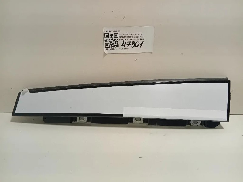 Modanatura Porta POST DX 9673287177 Peugeot 208 I 2015