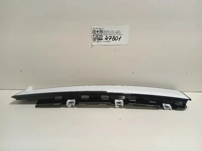 Modanatura Porta POST DX 9673287177 Peugeot 208 I 2015