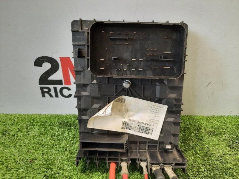 Scatola Fusibili 1K0937125 CANTRALINA ANTERIORE Audi A3 8P1 2004