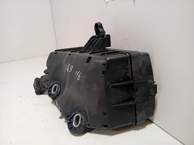 Scatola Fusibili SCATOLA FUSIBILI Audi A3 8VF Sportback 2016