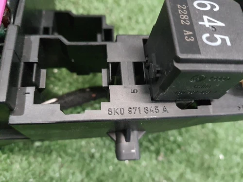 Scatola Fusibili 8K0971845A Audi Q5 8RB 2012