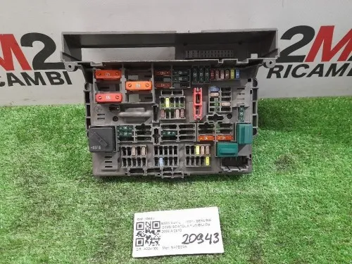 Scatola Fusibili 10688710 Bmw Serie 1 E87 Berlina 2005