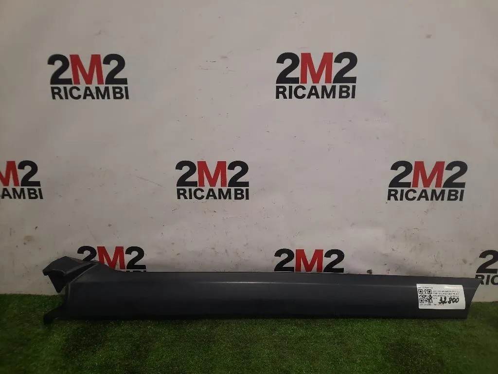 Modanatura Telaio Parabrezza DX DCB000145 Land Rover Discovery III 2005