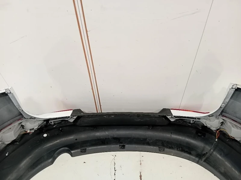 Paraurti POST 86611-3U000 Kia Sportage III 2010