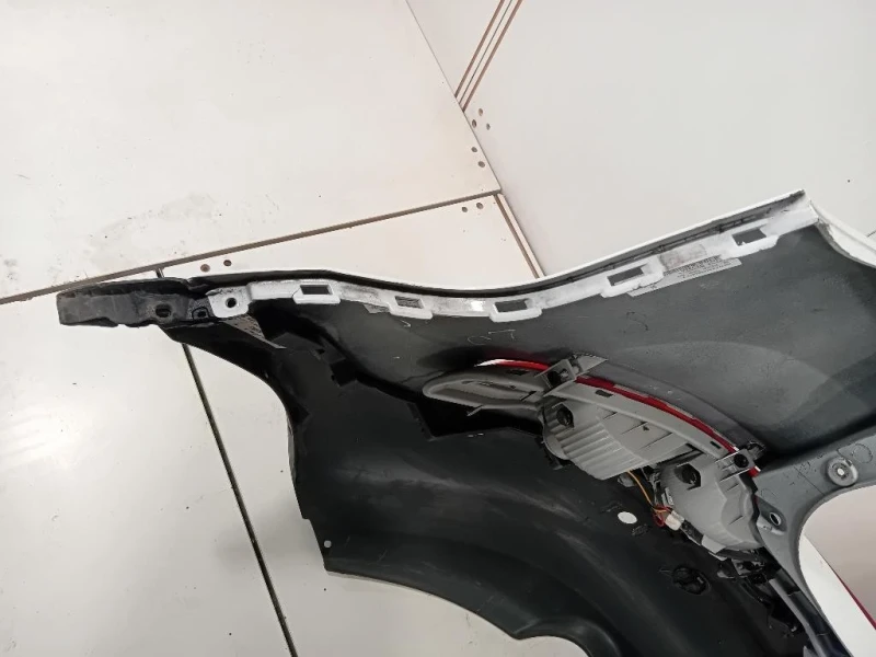 Paraurti POST 86611-3U000 Kia Sportage III 2010