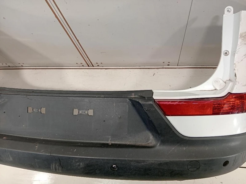 Paraurti POST 86611-3U000 Kia Sportage III 2010